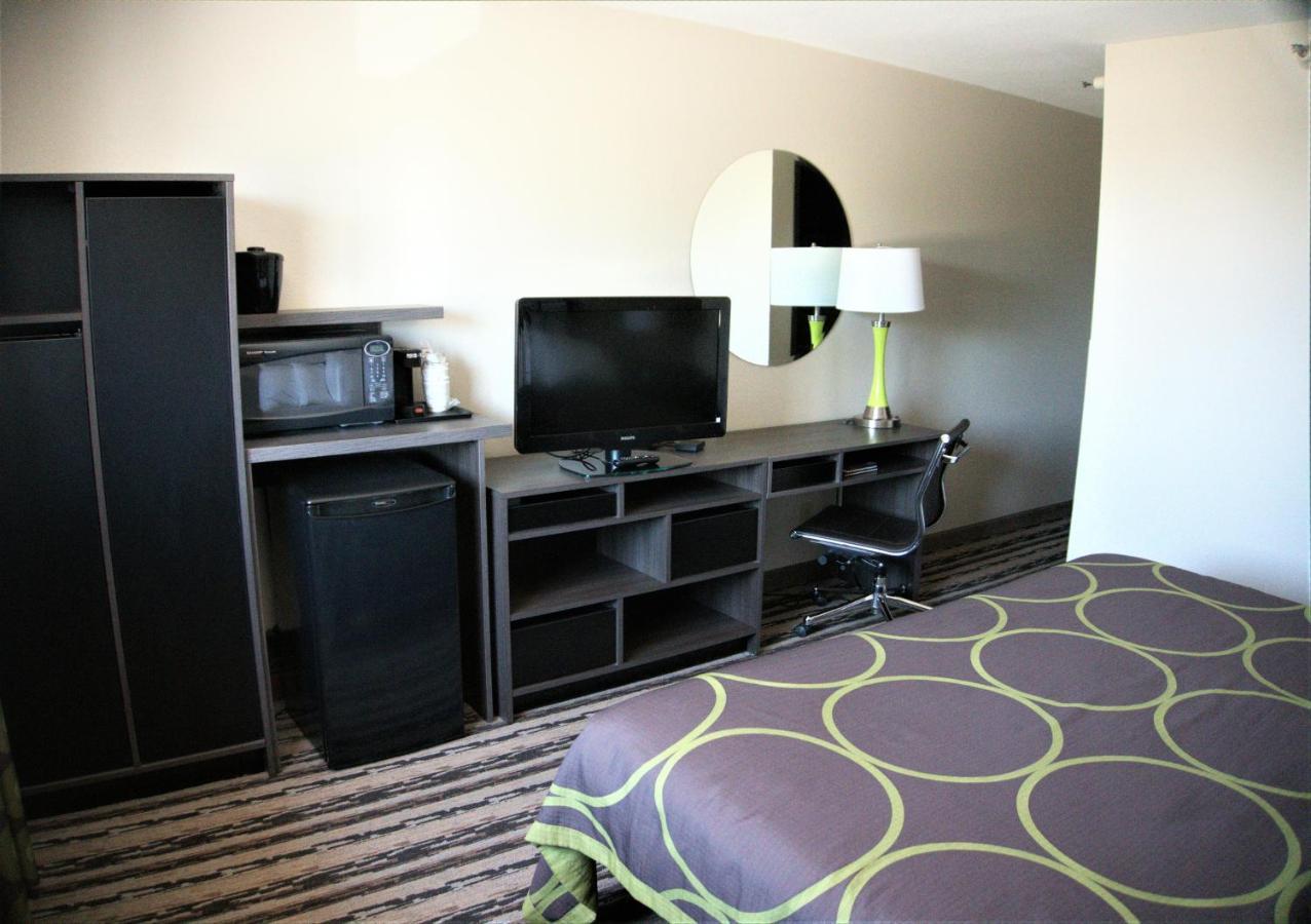 Super 8 By Wyndham Spirit Lake/Okoboji Rum bild